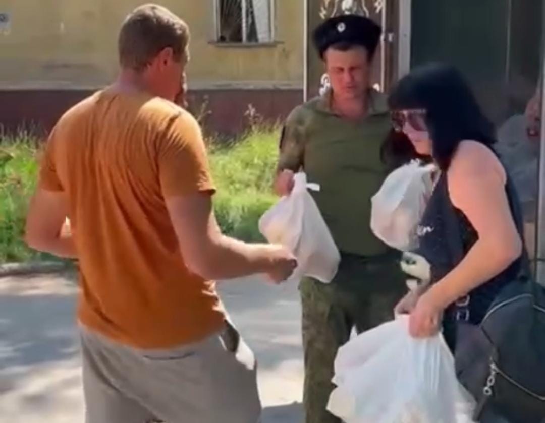 Казаки из Армавира доставили очередной гуманитарный груз в ДНР