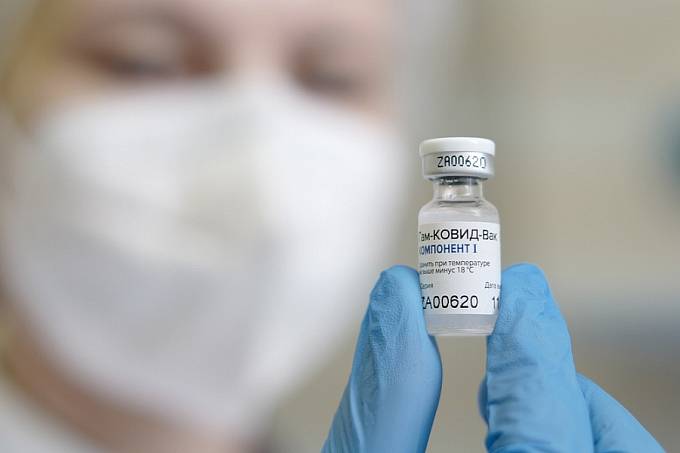 В Армавире первичную вакцинацию от коронавируса прошло 43 500 человек