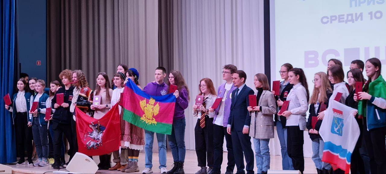 Школьники из Армавира стали призерами всероссийской олимпиады по искусству