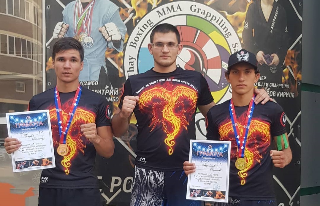 Золото и бронзу завоевали бойцы МММА из Армавира на турнире "Last Legion"
