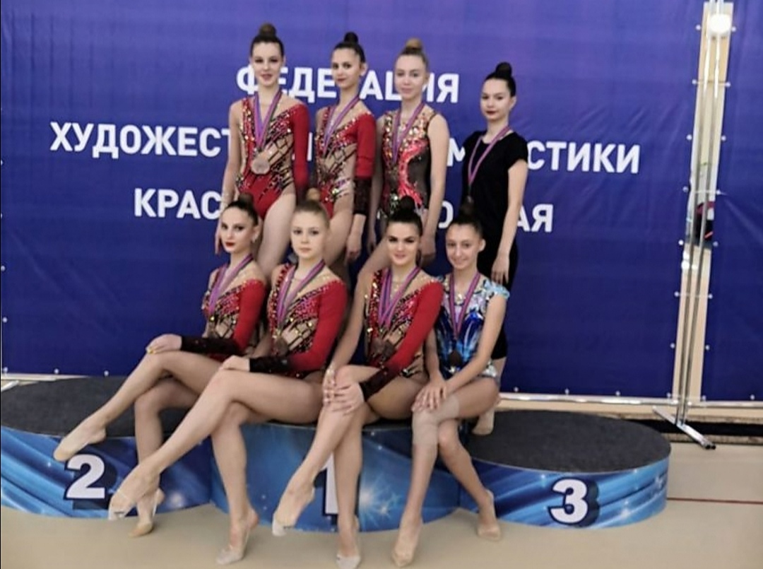 Гимнастки из Армавира завоевали бронзу на Чемпионате Краснодарского края