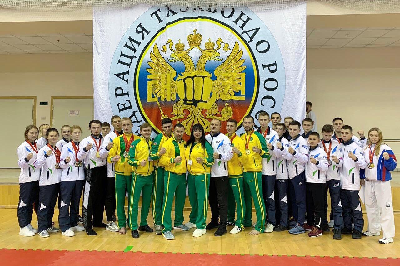 Спортсмены из Армавира одержали ряд побед на Чемпионате и Первенстве России по тхэквондо