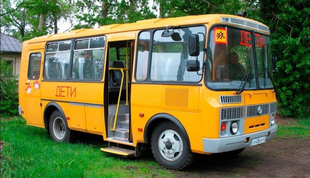 В Армавире сотрудники ГАИ проверяют водителей школьных автобусов