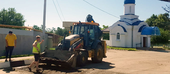 В Армавире ремонтируют дорогу по улице Маяковского