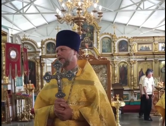 В Армавире организация «Морская душа» передала в дар храму икону святого Федора Ушакова