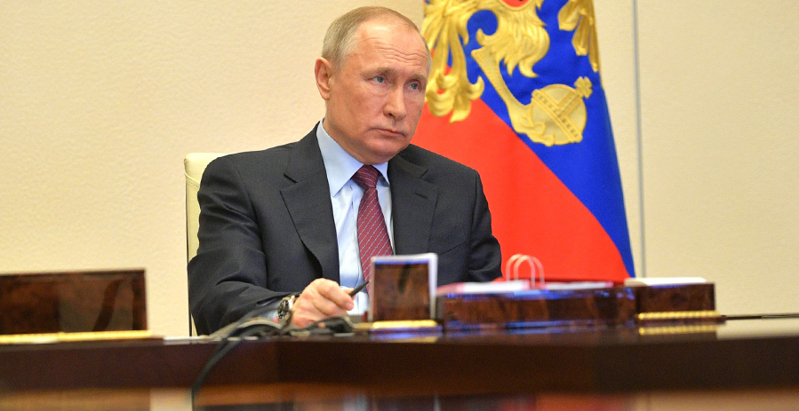Президент РФ поручил выделить 200 млрд рублей на помощь регионам в условиях пандемии