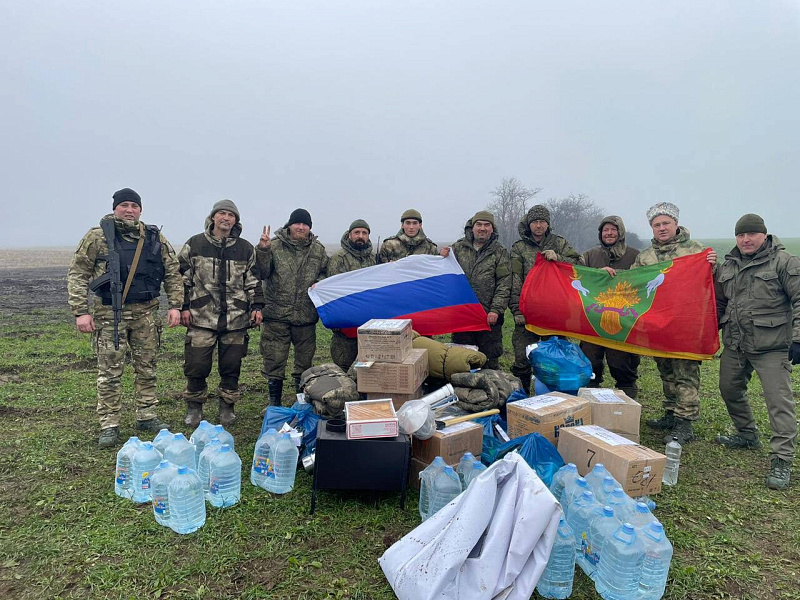 Казак из Армавира отправился в 49-й рейс на Донбасс с гуманитарной помощью