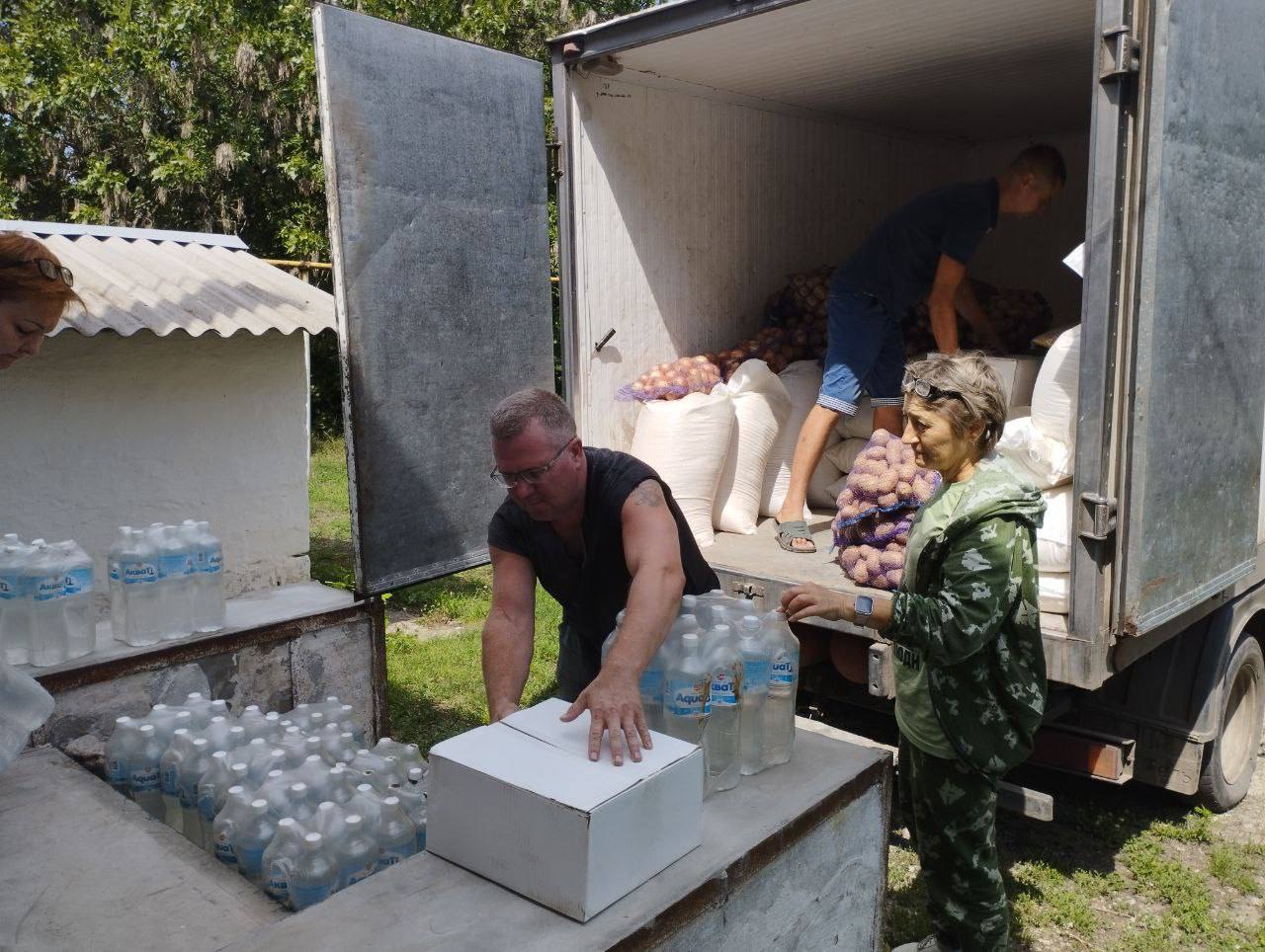 В ЛНР продолжает поступать гуманитарная помощь, собранная жителями Краснодарского края