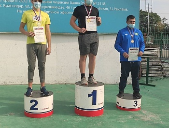 Легкоатлеты из Армавира завоевали восемь медалей на Открытом первенстве Кубани