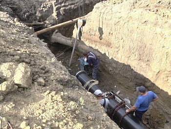 В Армавире завершен монтаж водопровода к поселку Заветный