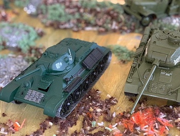 В Армавире Центр детского творчества представил выставку моделей военной техники