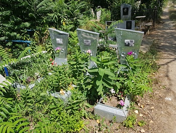 О запущенных захоронениях на кладбищах