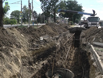 В Армавире завершен монтаж водопровода к поселку Заветный
